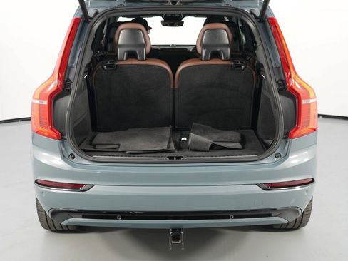 Used 2023 Volvo XC90 T8 Ultimate image 10
