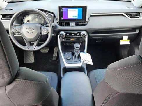 New 2025 Toyota RAV4 XLE image 13