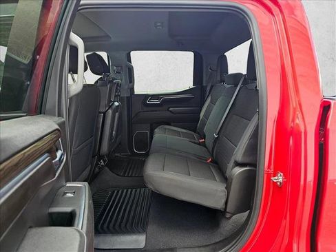 Used 2023 Chevrolet Silverado 1500 LT AWD/4WD image 14