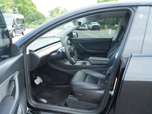 Used 2022 Tesla Model Y Performance AWD/4WD image 14