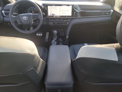 Used 2025 Toyota Camry SE w/ Multimedia Upgrade Package FWD image 14