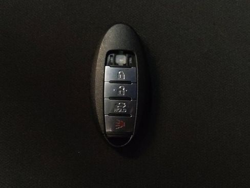 Used 2024 Nissan Sentra S image 32