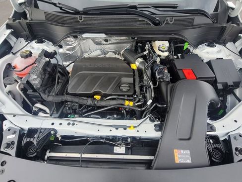 New 2026 Chevrolet Trax LT FWD image 17