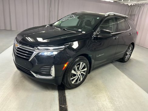 Used 2024 Chevrolet Equinox Premier FWD image 3
