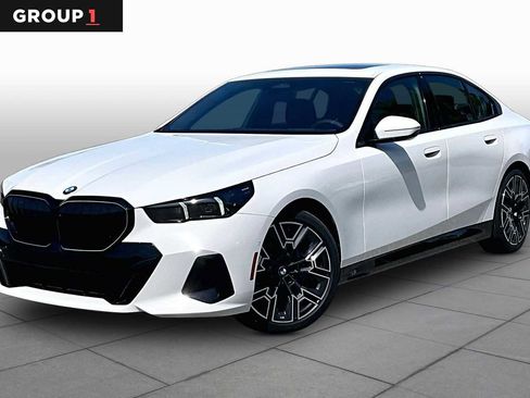 New 2026 BMW 530i w/ M Sport Package image 1
