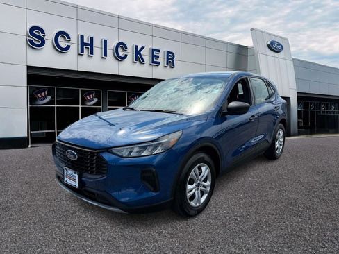 Used 2023 Ford Escape FWD image 4