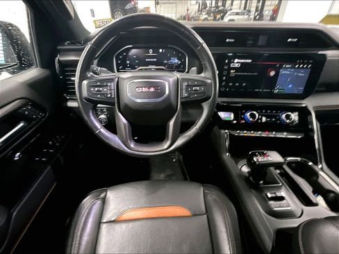 Used 2023 GMC Sierra 1500 AT4 w/ AT4 Premium Package image 17