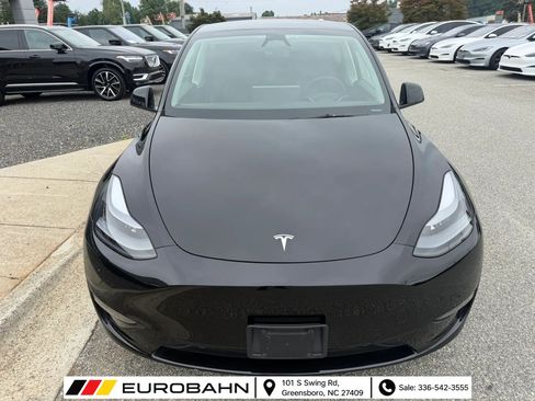 Used 2023 Tesla Model Y Performance AWD/4WD image 25