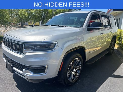 Used 2024 Jeep Wagoneer Series II w/ Flexible Seating Group image 6