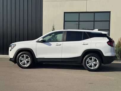 Used 2023 GMC Terrain SLE
