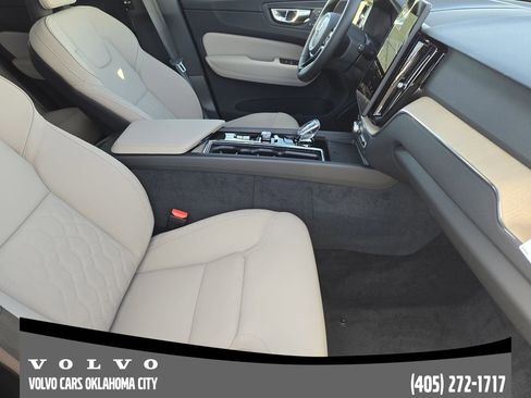 Used 2026 Volvo XC60 B5 Plus w/ Protection Package Premier AWD/4WD image 13