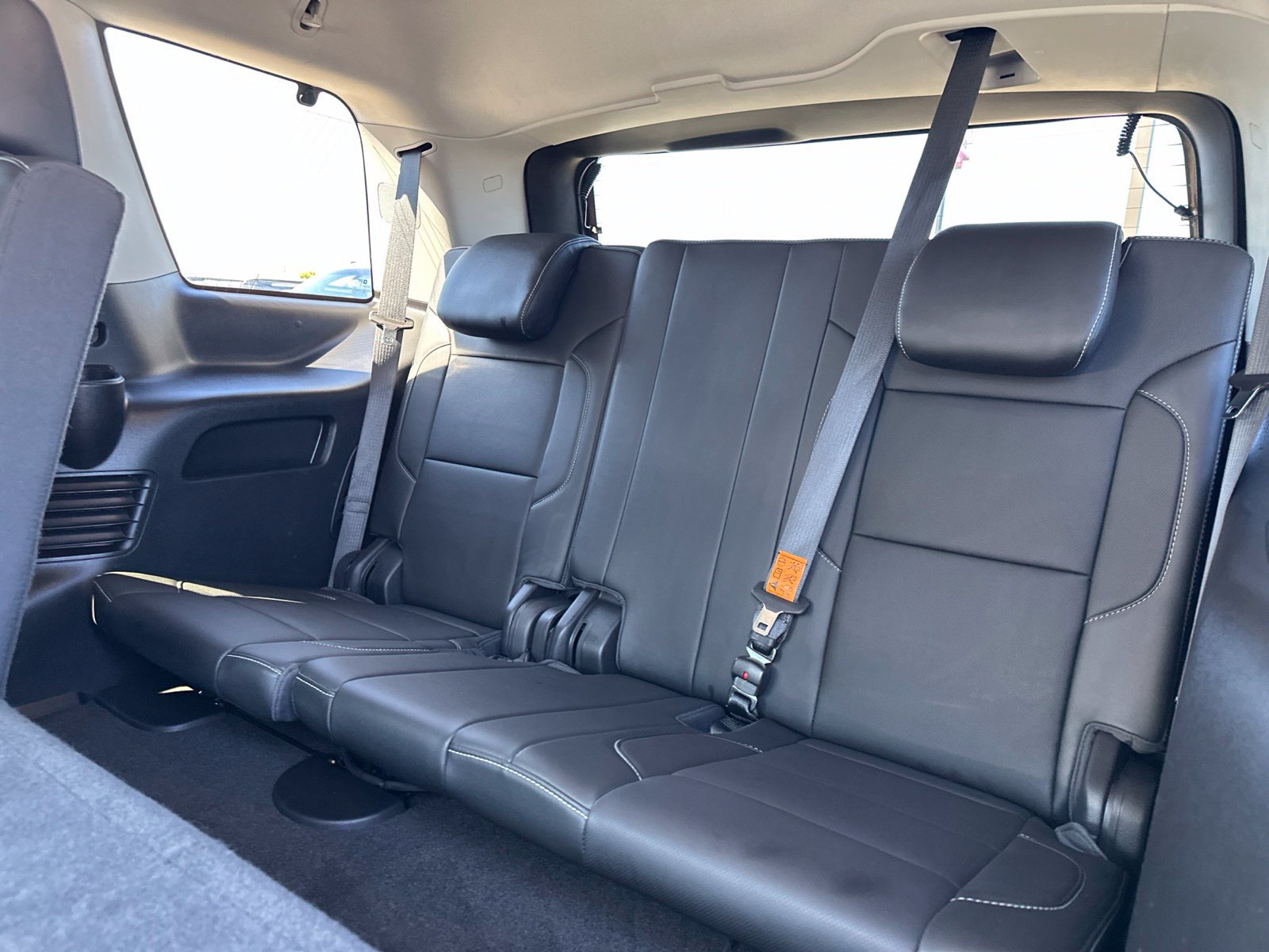 Used 2018 GMC Yukon SLT w/ Open Road Package AWD/4WD image 26