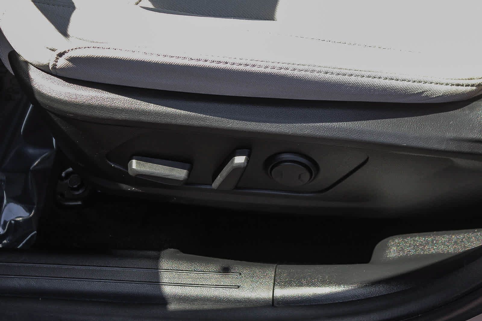 Certified 2025 Hyundai Tucson SEL FWD image 27