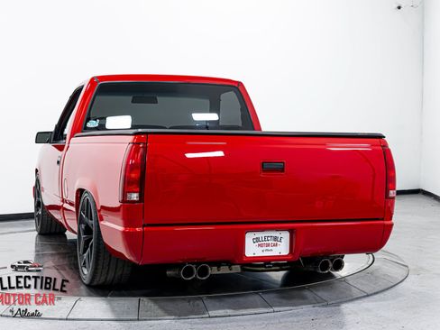 Used 1988 Chevrolet Silverado 1500 2WD Regular Cab image 15