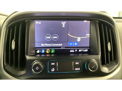 Used 2022 Chevrolet Colorado LT image 12