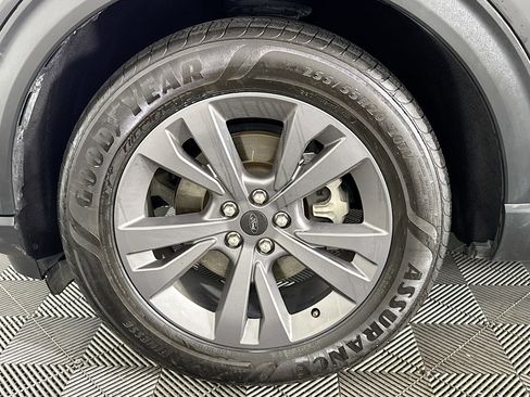 Used 2021 Ford Explorer XLT w/ Equipment Group 202A RWD image 45