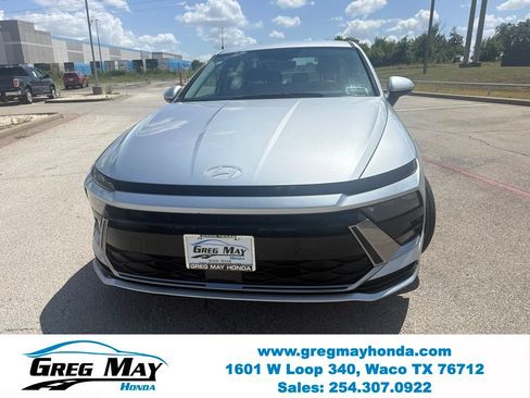 Used 2025 Hyundai Sonata SEL FWD image 9