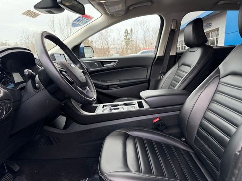 Used 2022 Ford Edge SEL image 2