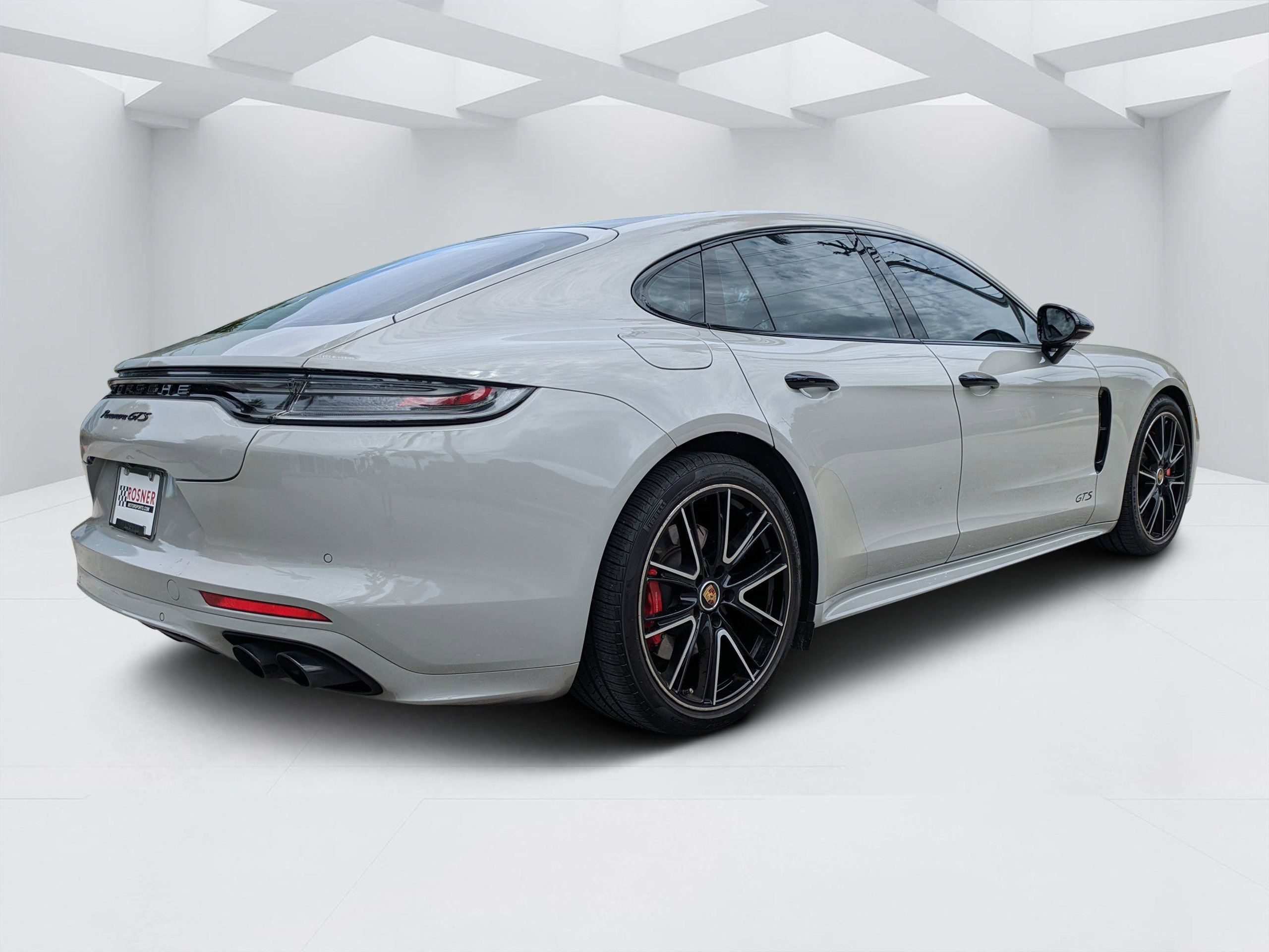 Used 2022 Porsche Panamera GTS w/ Premium Package AWD/4WD image 3