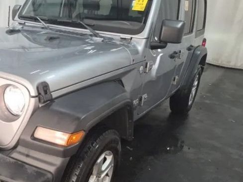 Used 2020 Jeep Wrangler Unlimited Sport S AWD/4WD image 5