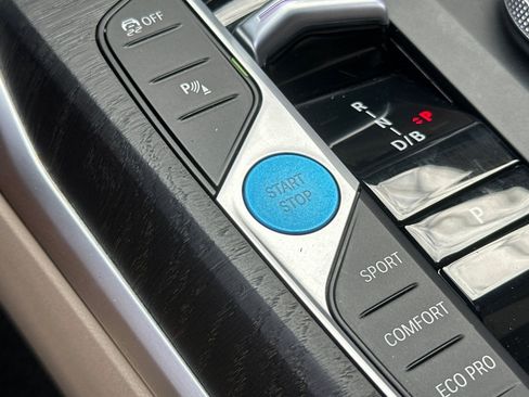 Certified 2023 BMW i4 eDrive35 w/ Premium Package RWD image 16