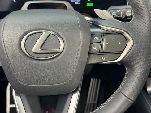 Used 2024 Lexus RX 500h F Sport w/ Convenience Package image 23
