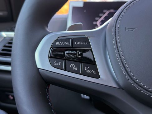 New 2026 BMW X5 M60i image 25