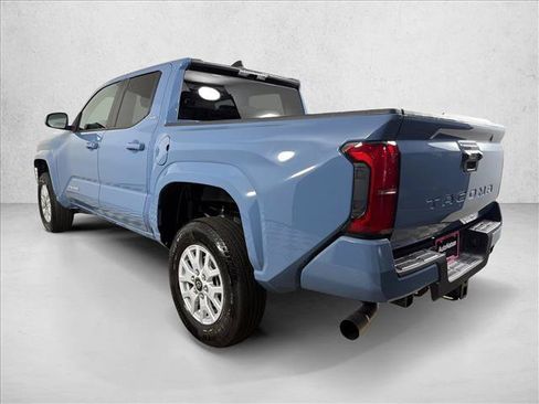 Used 2026 Toyota Tacoma SR5 RWD image 5