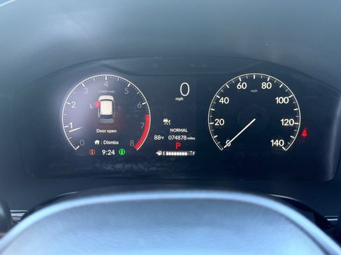 Used 2025 Honda CR-V LX image 25