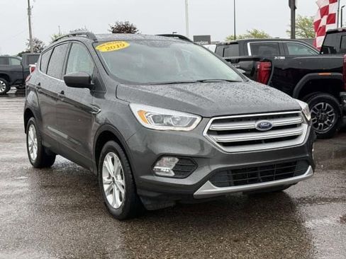 Used 2019 Ford Escape SEL AWD/4WD image 4