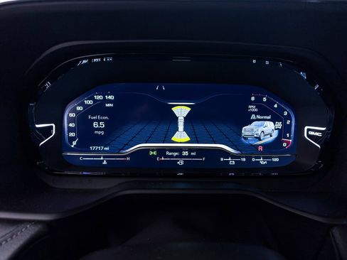 Used 2024 GMC Yukon Denali AWD/4WD image 47