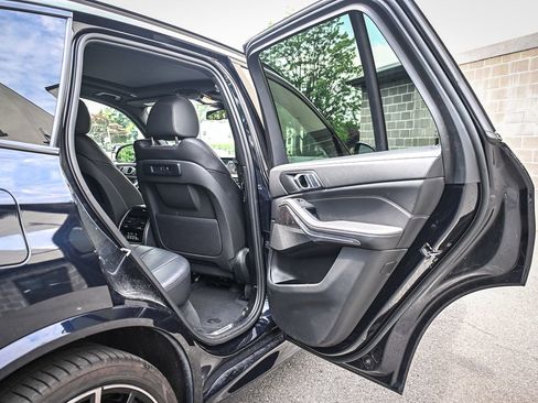 Used 2020 BMW X5 xDrive40i w/ M Sport Package AWD/4WD image 15
