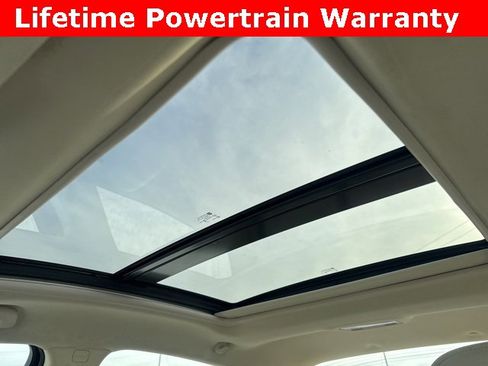 Used 2024 Chevrolet Malibu LT image 10