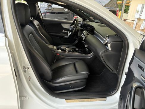 Used 2021 Mercedes-Benz A 220 image 17