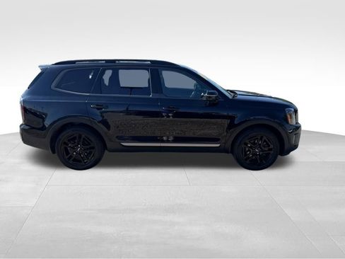 Used 2023 Kia Telluride AWD image 9