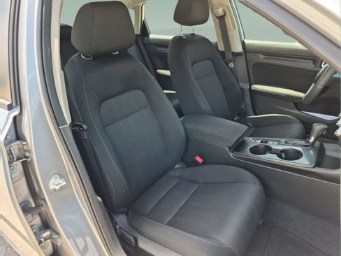 Certified 2023 Honda Civic LX image 19