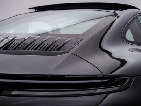 Certified 2025 Porsche 911 Carrera GTS image 12