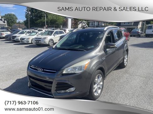Used 2015 Ford Escape Titanium AWD/4WD image 1