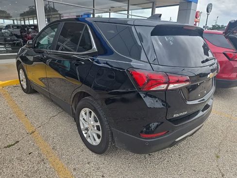 Used 2023 Chevrolet Equinox LT FWD image 4