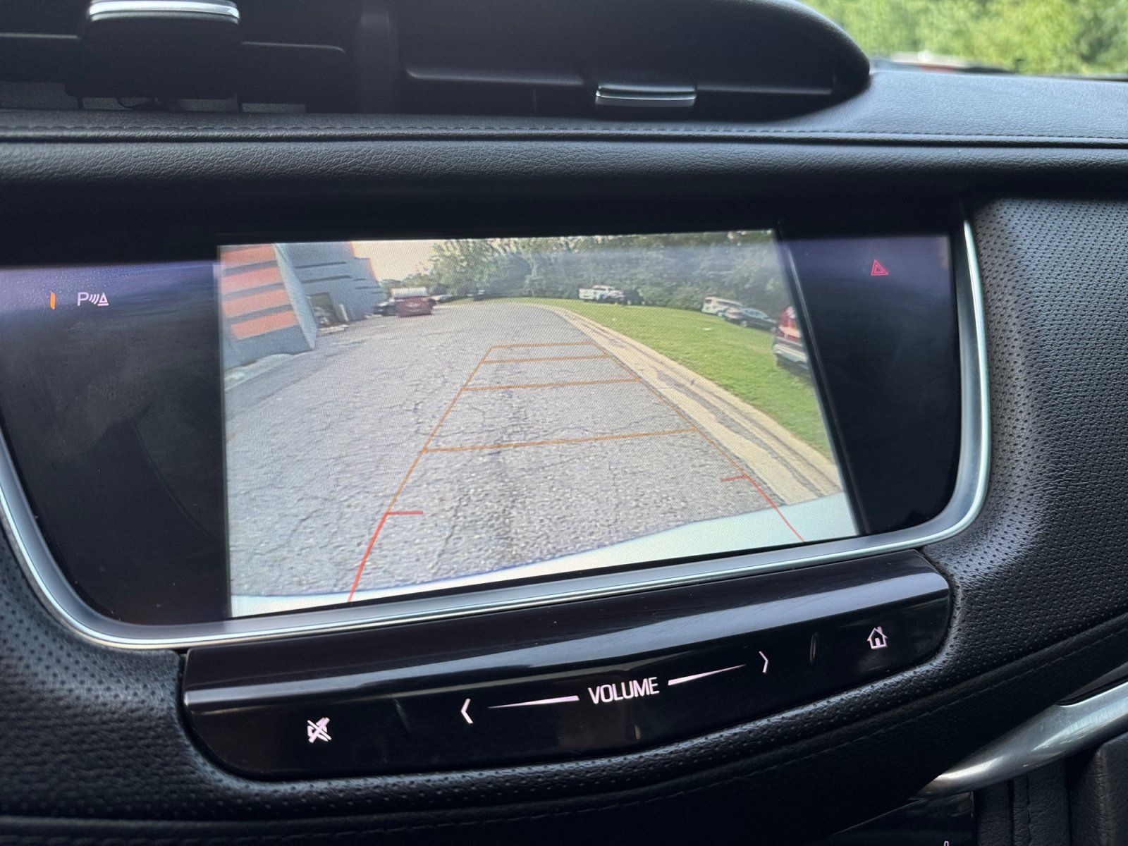 Used 2019 Cadillac XT5 Premium Luxury FWD image 19