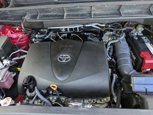 Used 2020 Toyota Highlander Limited image 26