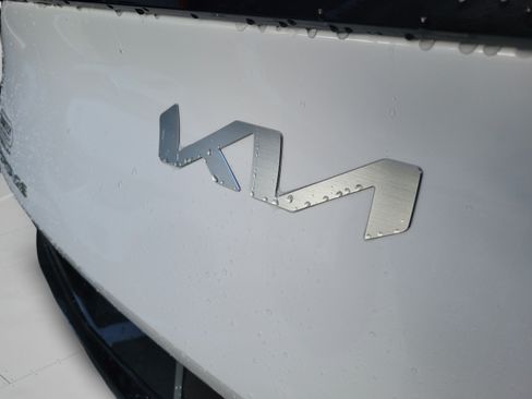 Used 2023 Kia Sportage SX FWD image 29