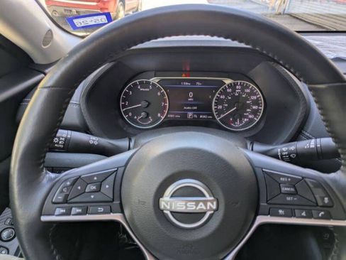 Used 2024 Nissan Sentra SV w/ SV Premium Package image 14