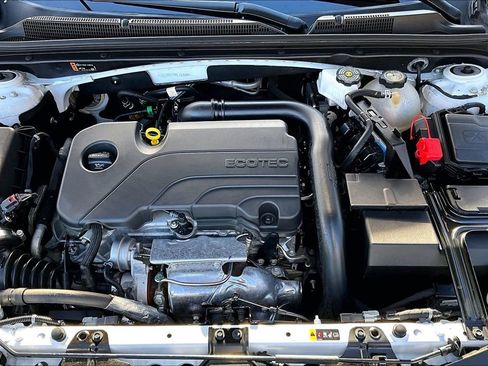 Used 2024 Chevrolet Malibu LT image 20