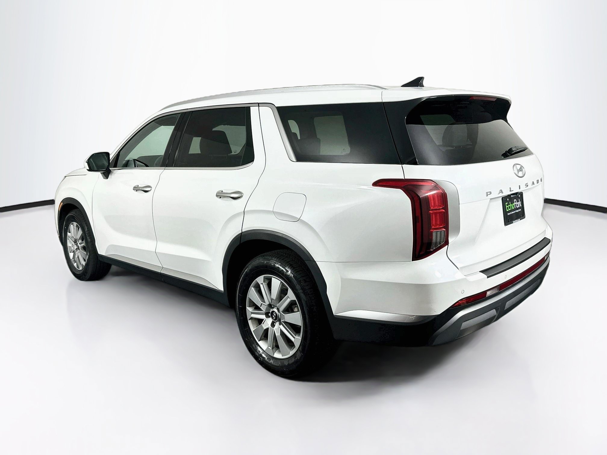 Used 2024 Hyundai Palisade SEL FWD image 5