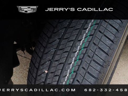 Used 2023 Cadillac Escalade Premium Luxury AWD/4WD image 8