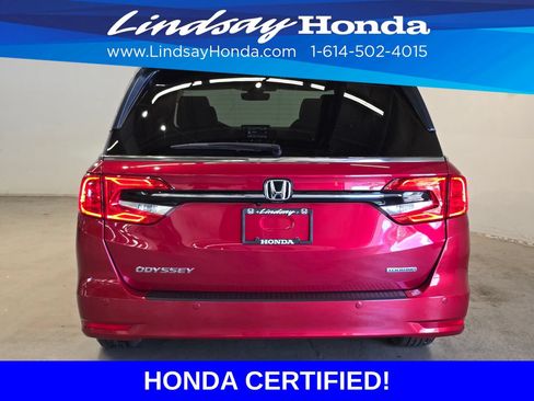 Used 2023 Honda Odyssey Touring image 5