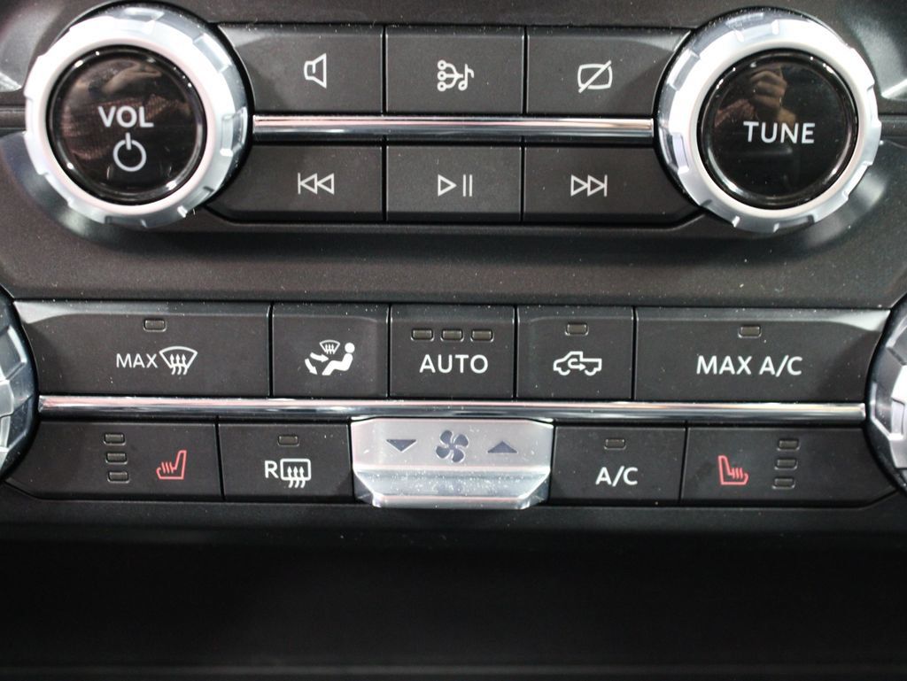 Used 2022 Ford F150 XLT w/ Equipment Group 302A High AWD/4WD image 62