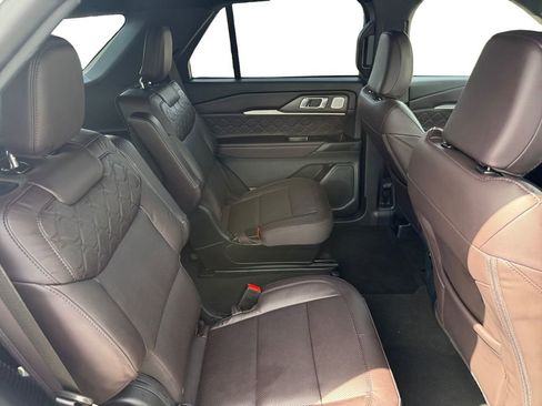 New 2026 Ford Explorer Platinum w/ LUX Leather Package image 48