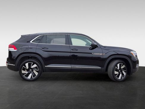 New 2026 Volkswagen Atlas Cross Sport SEL image 4